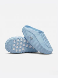Nike Mind 001