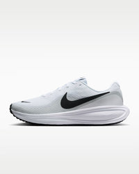 Nike Revolution 8