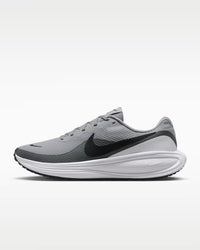 Nike Revolution 8