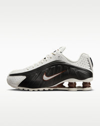 Nike Shox R4